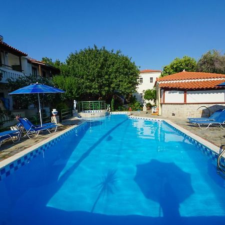 Aparthotel Albatross Marathókampos Zewnętrze zdjęcie
